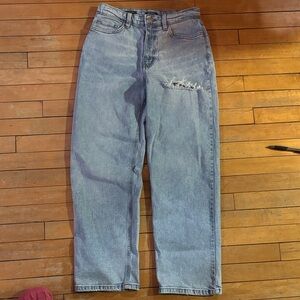 EUC 90's relaxed straight Light Blue Distressed Jeans